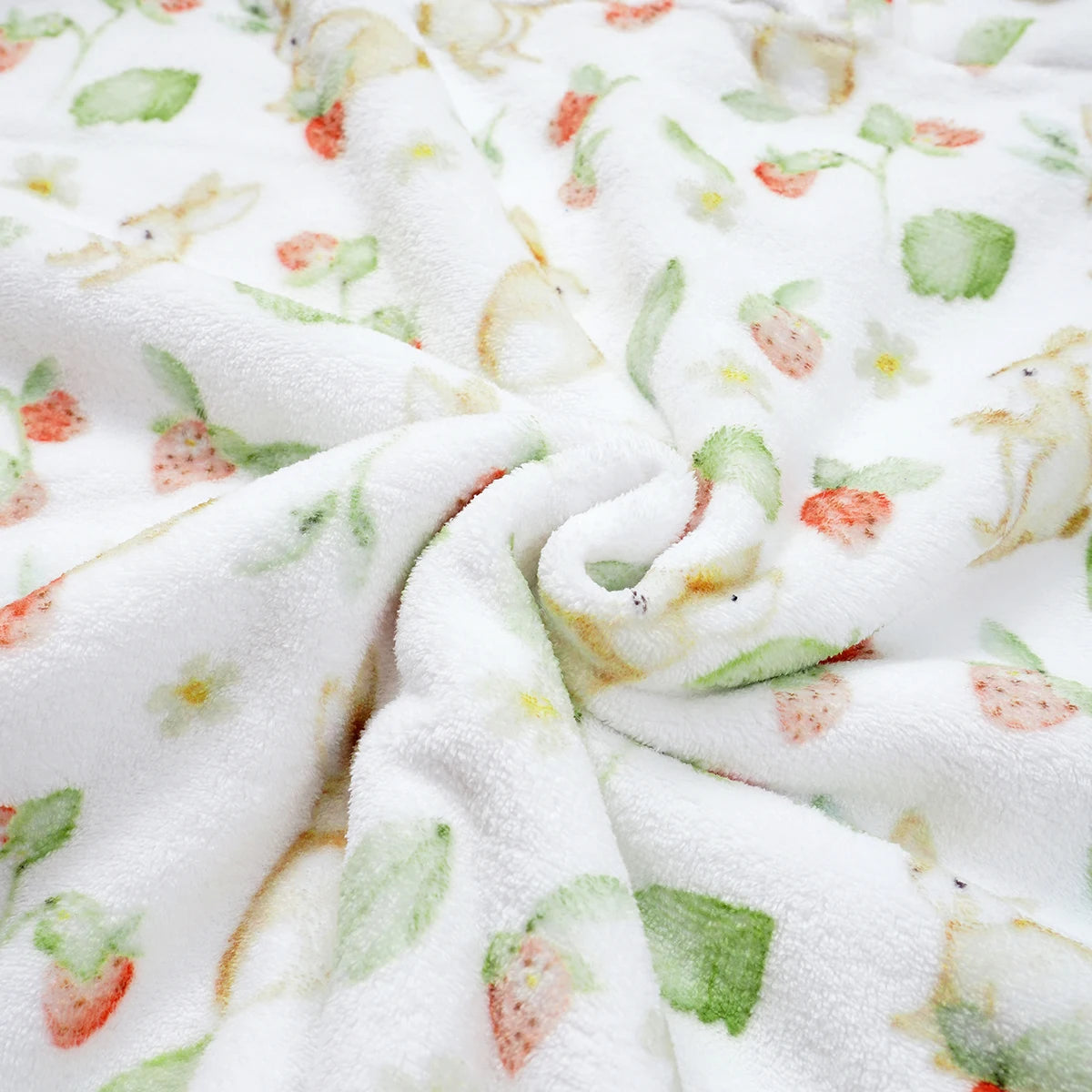 Soft Multi-purpose Bath Towel, Perfect For Bathing or Swimming