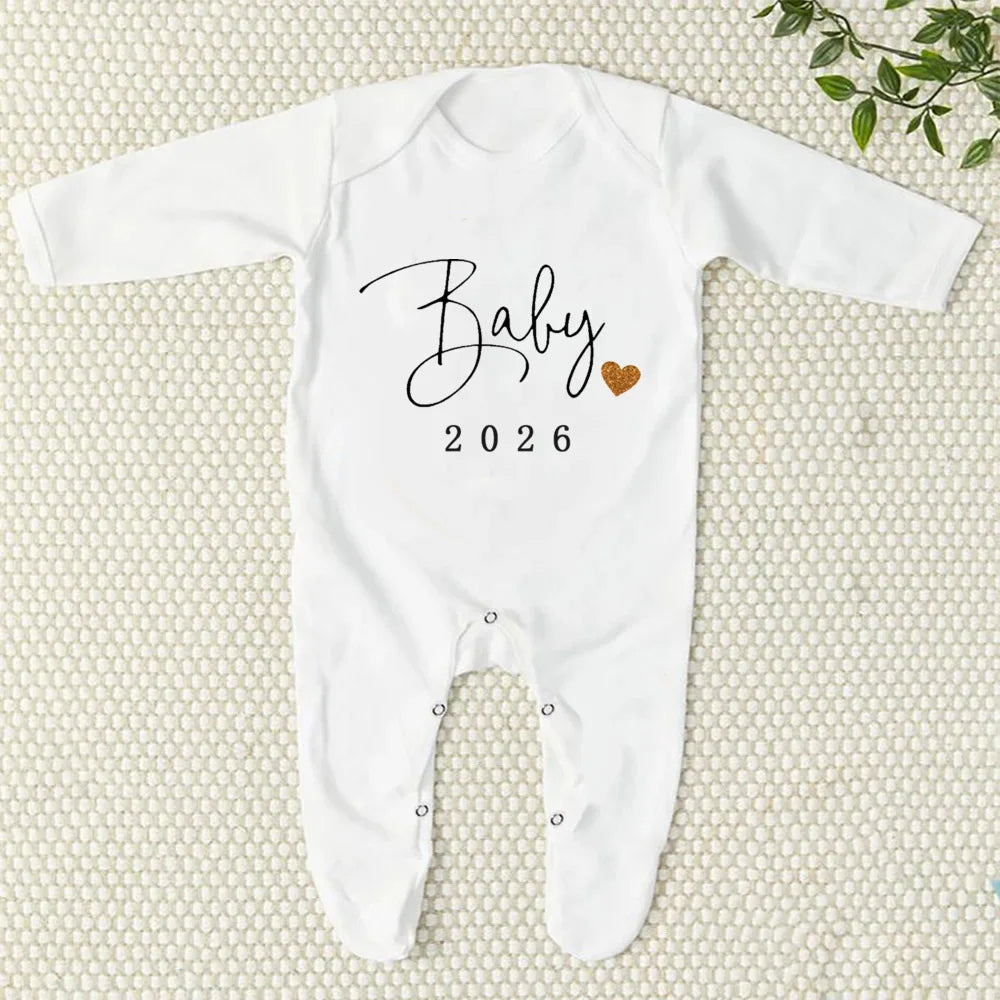 Comming Soon Baby 2026 Jumpsuit Baby Announcement Bodysuit Sleepsuit Newborn Hospital Coming Home Outfit Pregnancy Reveal Romper