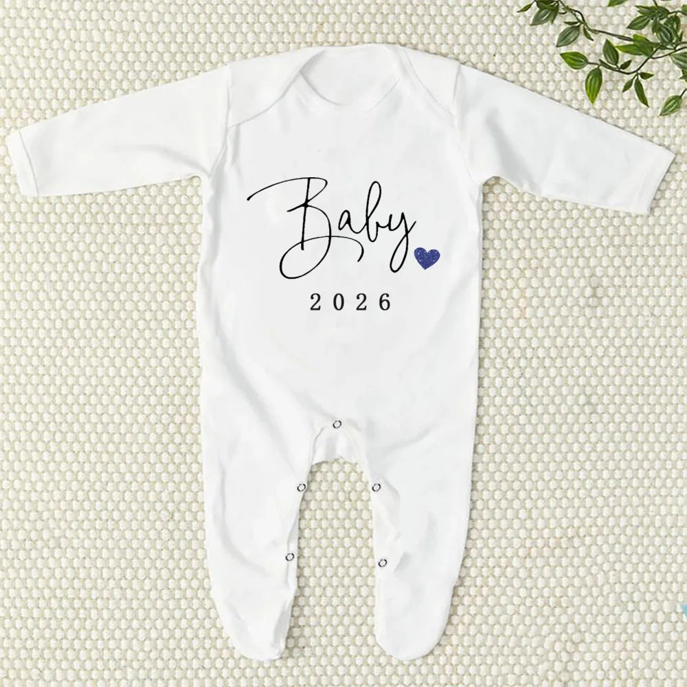 Comming Soon Baby 2026 Jumpsuit Baby Announcement Bodysuit Sleepsuit Newborn Hospital Coming Home Outfit Pregnancy Reveal Romper