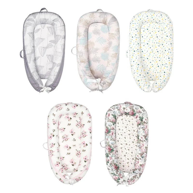 Portable Baby Nest 0-18 Months Detachable Anti-Rollover Bassinet with Cooling Mat Newborn Bed for Breastfeeding Sleep